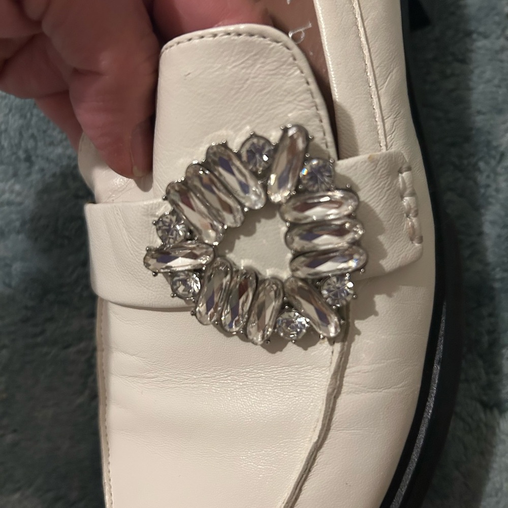 Gianni Bini Ivory Loafers with Crystal Detail - Picture 4 of 5